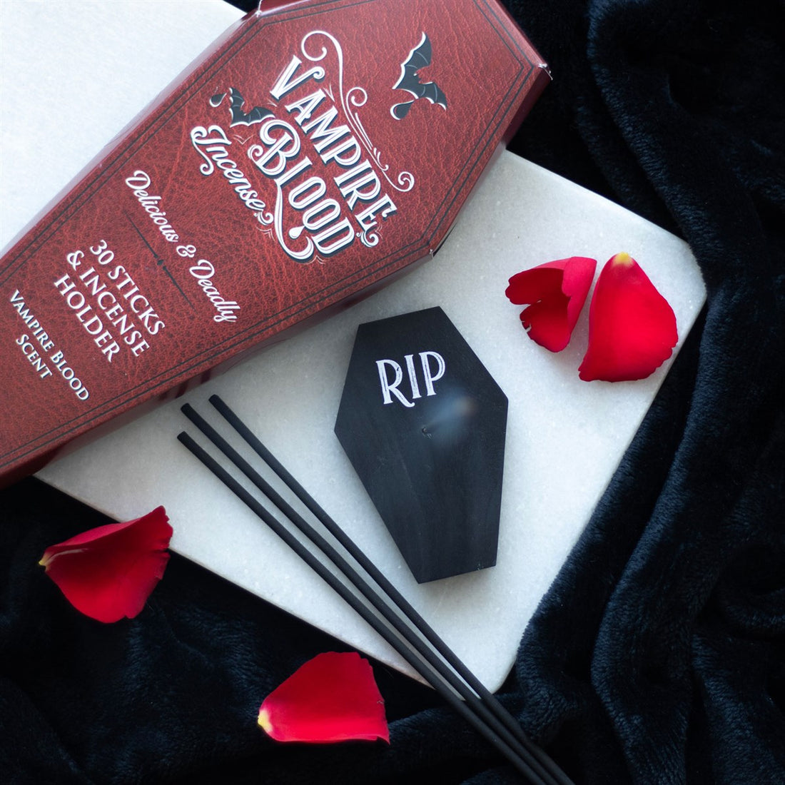 Vampire Blood Räucherstäbchen – 30 Stück mit Sarg-Räucherstäbchenhalter