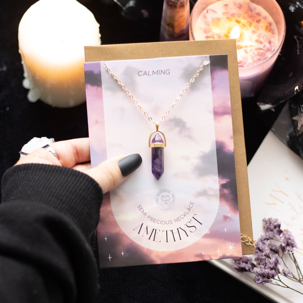 Amethyst Kristall-Halskette mit Grußkarte – goldfarbener Witchy Schmuck